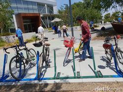 Pemuda Riau Pegawai Google Amerika & Ontel Kesayangannya