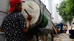 Jelang Ramadan Pedagang Bedug Panen Pesanan