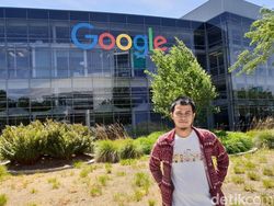Pemuda Riau Pegawai Google Amerika & Ontel Kesayangannya