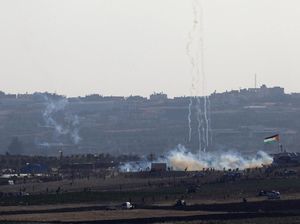 Mahathir Kecam Israel Atas Kematian 60 Warga Palestina di Gaza