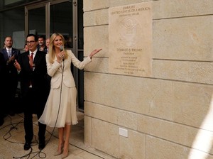 Ivanka Trump Pakai Baju Rp 51 Juta Saat Buka Kedubes AS di Yerusalem