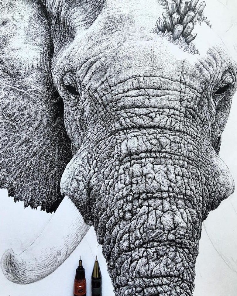 Habiskan Waktu 160 Jam Seniman Ini Bikin Lukisan Gajah  