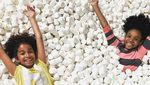 Foto: Wah! Pameran Ini Isinya Permen-permen Instagrammable