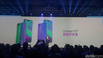 Ponsel terbaru dari Honor yaitu Honor 10 resmi debut di pasar global lewat peluncuran di London, Inggris. Foto: detikINET/Indah Mutiara Kami