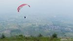 Foto: Bonus Buat Traveler yang Paralayang di Wonosobo