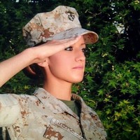 Wanita asal California, Amerika Serikat ini bergabung menjadi tentara pada 2011 setelah ia tamat SMA. Foto: Instagram