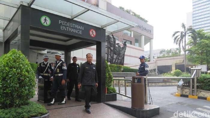 Keamanan di Plaza Indonesia