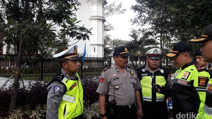 Aksi Teror di Surabaya, Kapolda Pastikan Jabar Kondusif
