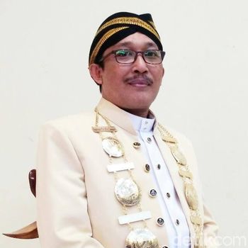 Ki Manteb Sudharsono: Enthus Susmono Sudah Seperti Anak Saya