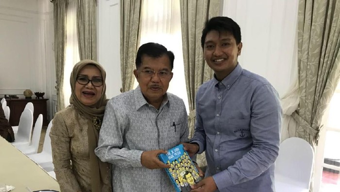 Hadiah Buku Anak Muda di Hari Ulang Tahun Ke-76 JK