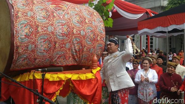 Meriahnya Warak Ngendhog Sambut Ramadan di Dugderan Semarang