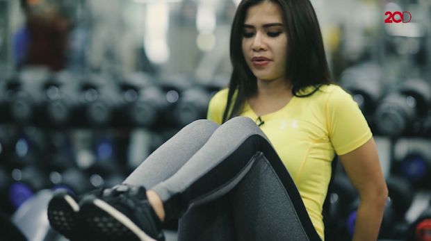 Kesibukan sebagai presenter membuat pola tidur Maria Vania berantakan.