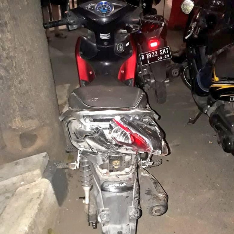 Kecelakaan Motor di Jakarta Selatan, Pengemudi Tewas Kecelakaan Motor di Jakarta Selatan, Pengemudi Tewas
