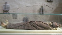 Jenazah-jenazah ini digali dari pemakaman kuno yang tersebar di Xinjiang. Yang mengagetkan, ras mereka ternyata adalah bangsa Nordic dan Celtic dari Eropa (Fitraya/detikTravel)