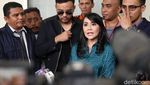 Akhirnya, Sandy Tumiwa dan Tessa Kaunang Damai