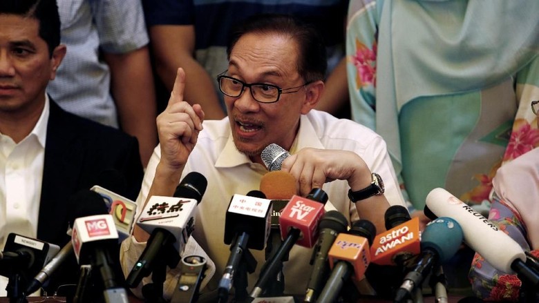 Anwar Ibrahim: Saya Maafkan Najib Tapi Dia Harus Jelaskan ke Rakyat Anwar Ibrahim: Saya Maafkan Najib Tapi Dia Harus Jelaskan ke Rakyat