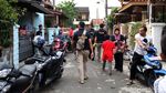 Lokasi Penggrebekan Terduga Teroris di Tangerang jadi Tontonan
