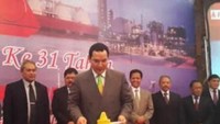 Tidak nampak jelas tumpeng yang dipotong Tommy kala itu untuk merayakan ulang tahun apa atau siapa. Yang jelas di sana tertulis angka 31.Foto: Istimewa