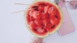 Menikmati Makanan Pesinetron Ranty Maria Tetap Bergaya Cantik