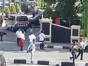 #IndonesiaDaruratTeroris Berkumandang di Jagat Maya