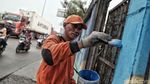 Warna-warni Tembok di Jalan Raya Cilincing