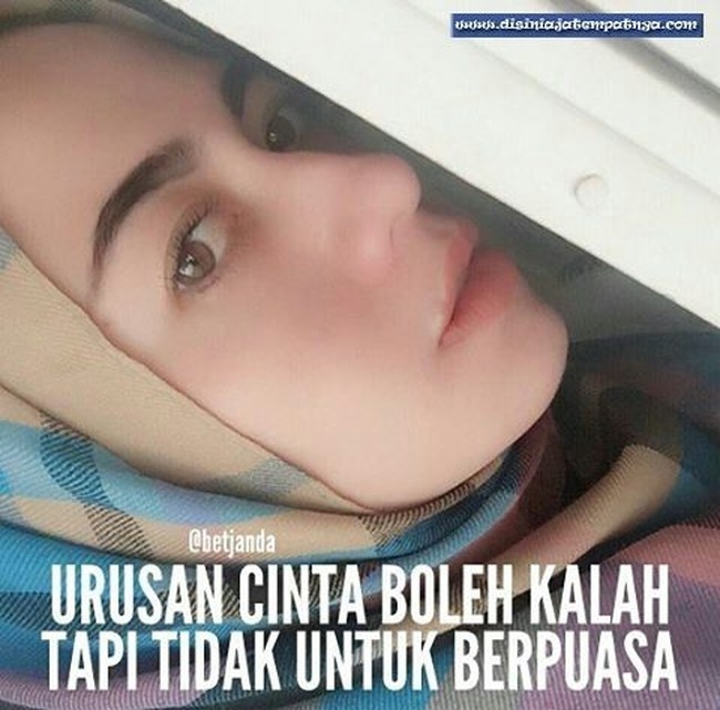 Urusan cinta boleh kalah, tapi tidak untuk puasa. Foto: Istimewa