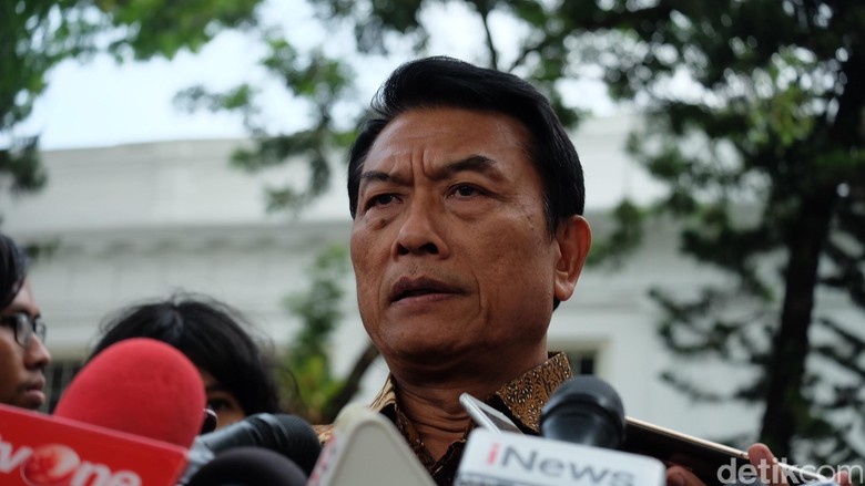 Moeldoko: TGB Jadi Strongpoint untuk Jokowi di Daerah Moeldoko: TGB Jadi Strongpoint untuk Jokowi di Daerah