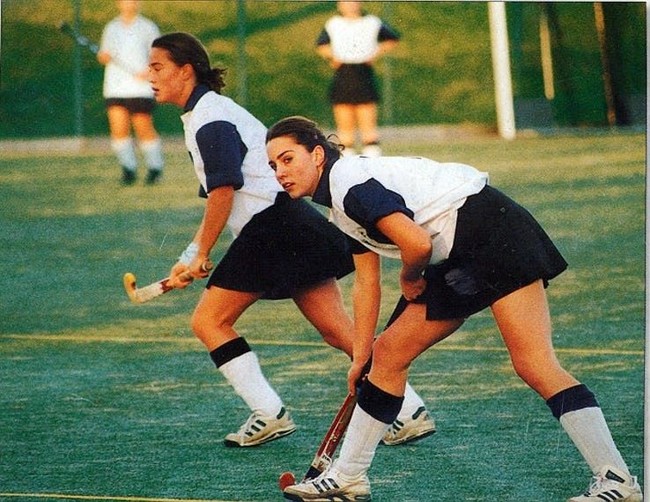 Jiwa sporty sudah Kate tunjukkan sejak duduk di bangku SMA. Ia tergabung dalam tim lacrosse sekolahnya. (Foto: Pinterest)