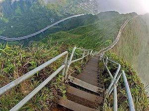 Tangga Menuju Surga Hawaii akan Dirobohkan