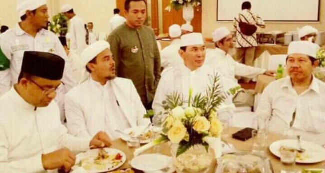 Potret Tommy Soeharto Saat Makan Bersama Para Tokoh hingga Buah Terbaik untuk Puasa