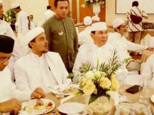 Potret Tommy Soeharto Saat Makan Bersama Para Tokoh hingga Buah Terbaik untuk Puasa
