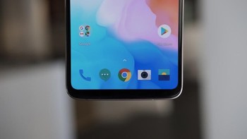 Tidak ada tombol di bagian bawah layar. Foto: Sina Mobile