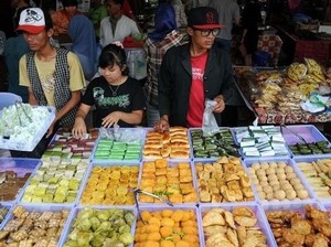 Yuk, Berburu Takjil Enak di Pusat Jajanan Ramadhan Jakarta Pusat!