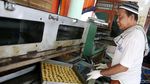 Melihat Industri Rumahan Kue Kering
