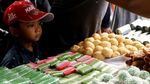 Potret Pasar Takjil Benhil Jelang Buka Puasa