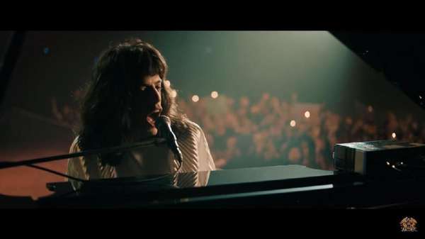 Aksi Rami Malek di Bohemian Rhapsody Aksi Rami Malek di Bohemian Rhapsody