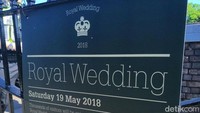 Kastil Windsor sendiri sudah ditutup untuk pengunjung. Harry dan Meghan rencananya akan mengikat janji setia di Kapel St George yang ada di kompleks kastil tersebut. 