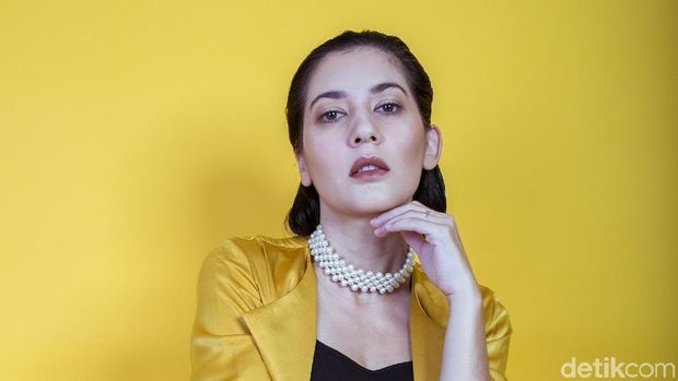 Hannah Al Rashid saat pemotretan Celeb of The Month 