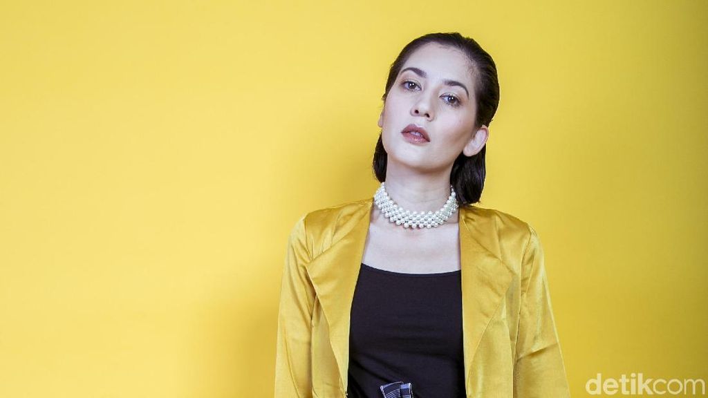 Hannah Al Rashid, Mantan Atlet Pencak Silat Kini Bersinar di Layar Perak
