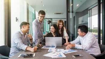 Business Process Consultant USD 120.200/tahun (sekitar Rp 1,7 miliar). Bertugas untuk berkonsultasi dengan internal maupun eksternal perusahaan untuk memastikan bahwa semua orang bekerja seefisien mungkin. Foto: Thinkstock