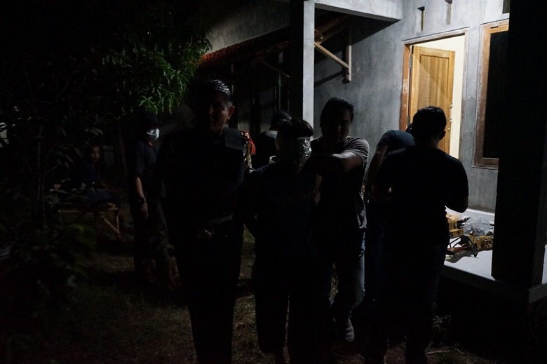 Tertutup, Rekan Guru Tak Tahu Rumah Terduga Teroris Probolinggo Tertutup, Rekan Guru Tak Tahu Rumah Terduga Teroris Probolinggo