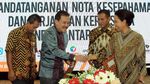 Semen Baturaja Gandeng Perum Jamkrindo