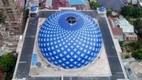 Kementerian Pekerjaan Umum dan Perumahan Rakyat (PUPR) telah membangun kembali Masjid At-Taqarrub di Desa Keude, Kecamatan Trienggadeng, Kabupaten Pidie Jaya yang mengalami rusak berat akibat gempa bumi di Pidie Jaya, Aceh pada 7 Desember 2016 lalu. Istimewa/Kementerian PUPR.