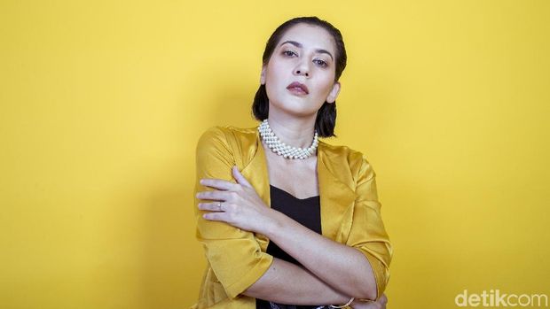 Hannah Al Rashid saat pemotretan Celeb of The Month 