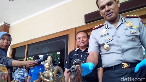 Dukun Palsu Ini Mengaku Bisa Gandakan Uang 30 Juta Jadi 2,5 M