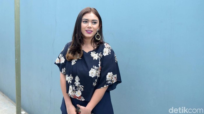Thalita Latief saat ditemui di studio Trans TV.