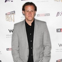 Meghan Markle pernah menikah dengan Trevor Engelson, seorang produser film. Keduanya berkenalan pada 2004 dan berpacaran selama enam tahun, sebelum menikah pada 2011 di Jamaika. Usia pernikahan Meghan dan Trevor lebih singkat dari masa pacarannya. Pada 2013, mereka berpisah secara diam-diam. Foto: Getty Images