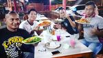 Intip Potret Babang Tamvan, Andika Mahesa Saat Sedang Makan dan Masak