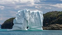 Newfoundland adalah destinasi bagi gunung es Arktik yang bermigrasi setiap musim panas dari Greenland ke pantai utara dan timur Newfoundland (CNN Travel)