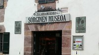 Saat ini ritual tersebut tak lagi berlanjut. Namun untuk mengenang kejadian yang pernah ada, sebuah museum bertema sihir dibuat, Museo de las Brujas atau di sebut juga Sorginen Museoa (informusic27/Instagram)